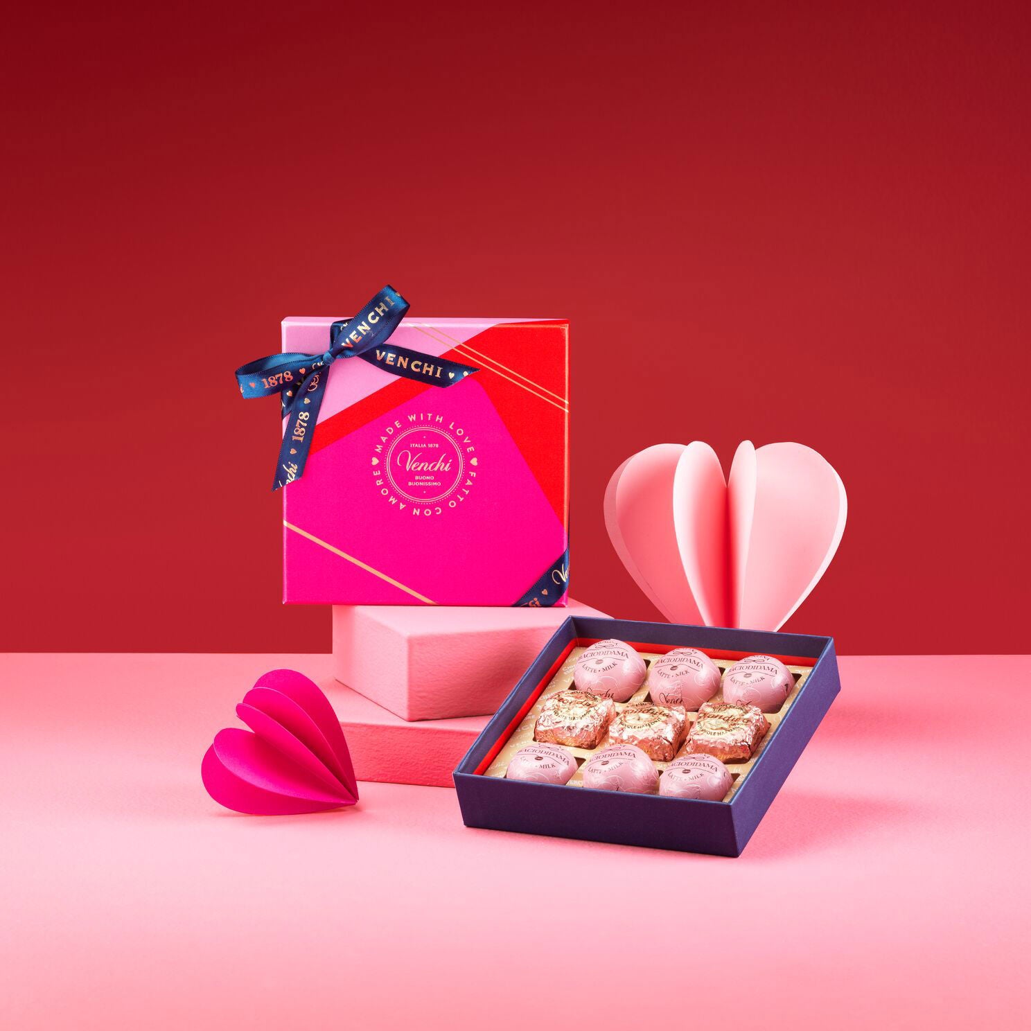 COFANETTO SAN VALENTINO CON CIOCCOLATINI ASSORTITI